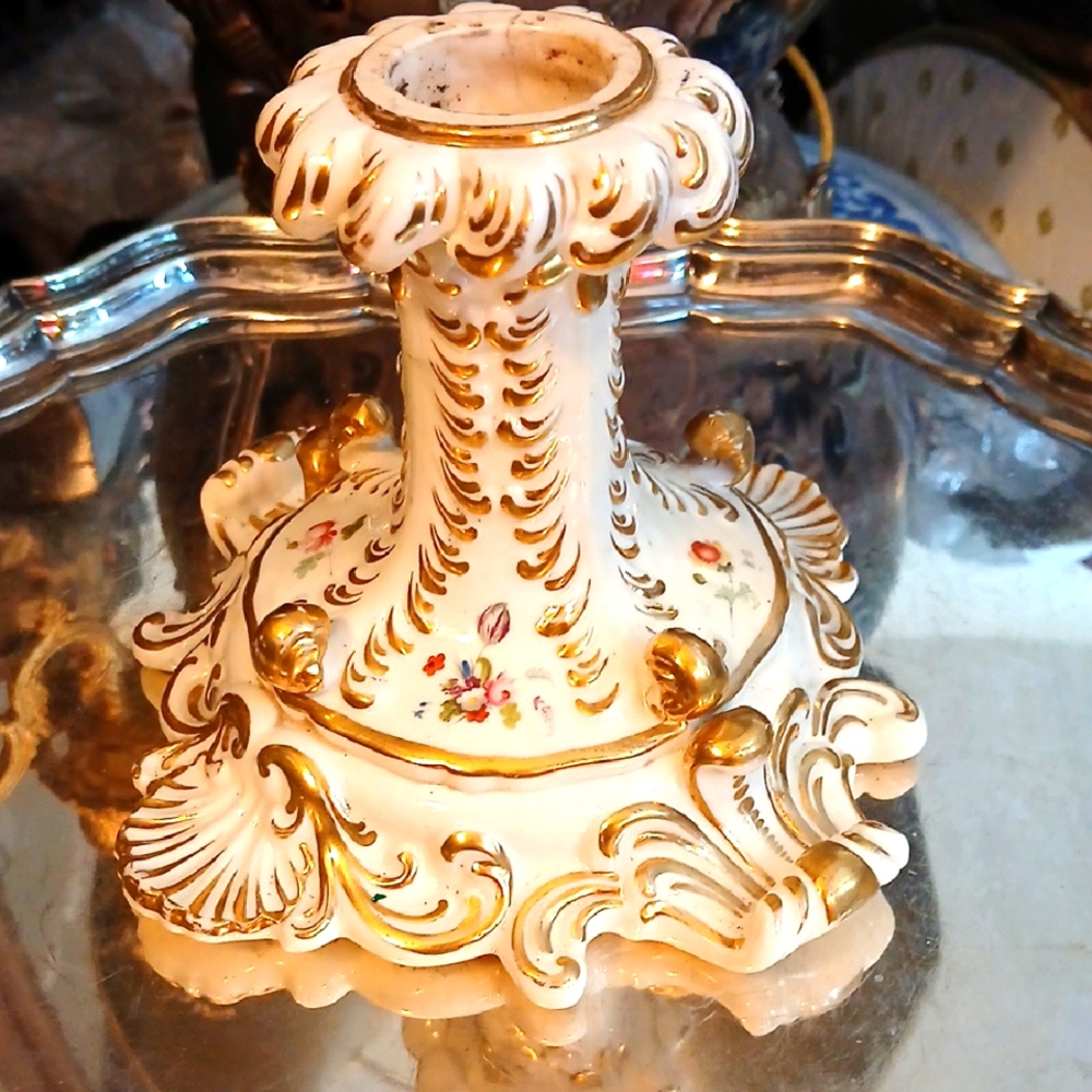 Elegant Floral Hard Paste Davenport Candle Holder
